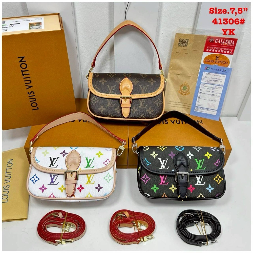 New [พร้อมส่ง] กระเป๋าถือ งานแบรนด์ [งาน Hi-end1:1] สวยมาก พร้อมกล่องถุงผ้า การ์ด [มีเก็บปลายทาง]