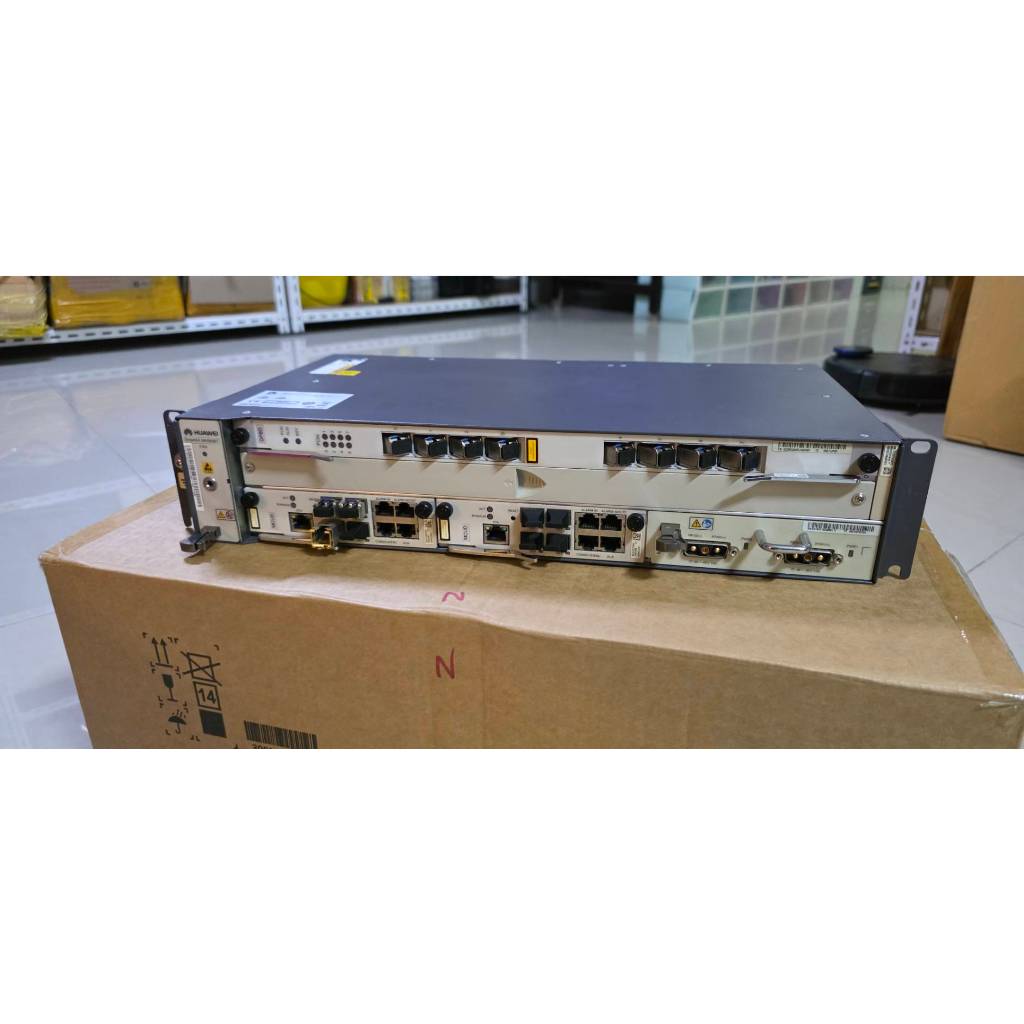 OLT MA5608T WITH SFP GPON 8/16 PORT  (USED)