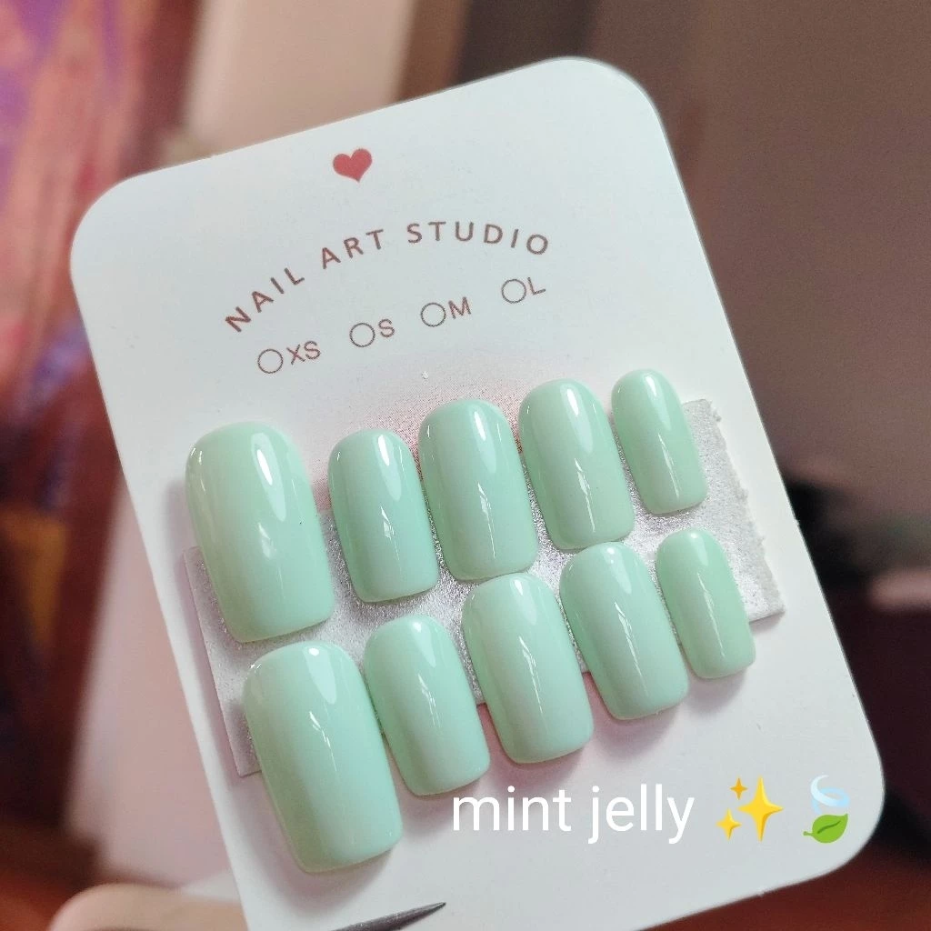 เล็บปลอม🇹🇭( Mint Jelly✨🍃) ท็อปกระจกติดทน แถมฟรีกาว+ตะไบ