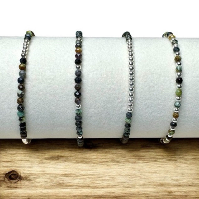 สร้อยข้อมือเงินแท้925 หิน African TQ