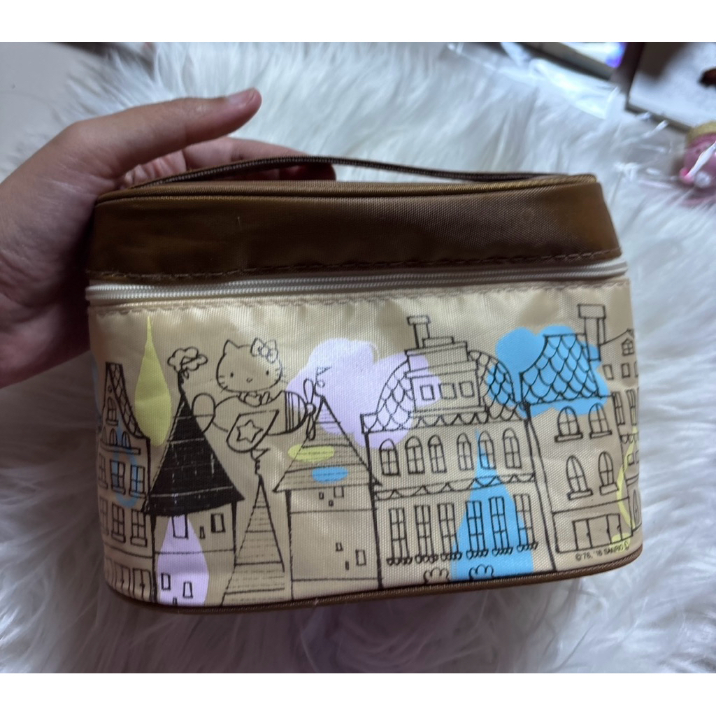 กระเป๋าเครื่องสำอาง คิตตี้ Hello kitty bag