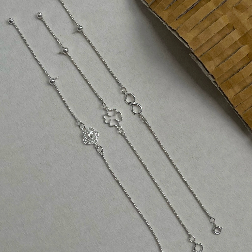 Silvery.day | twist line