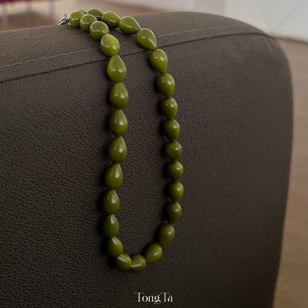 สร้อยคอลูกปัด olive ทรงหยดน้ำ สีเขียวมะกอก🫒🫒 (พร้อมส่ง) TongTa.store