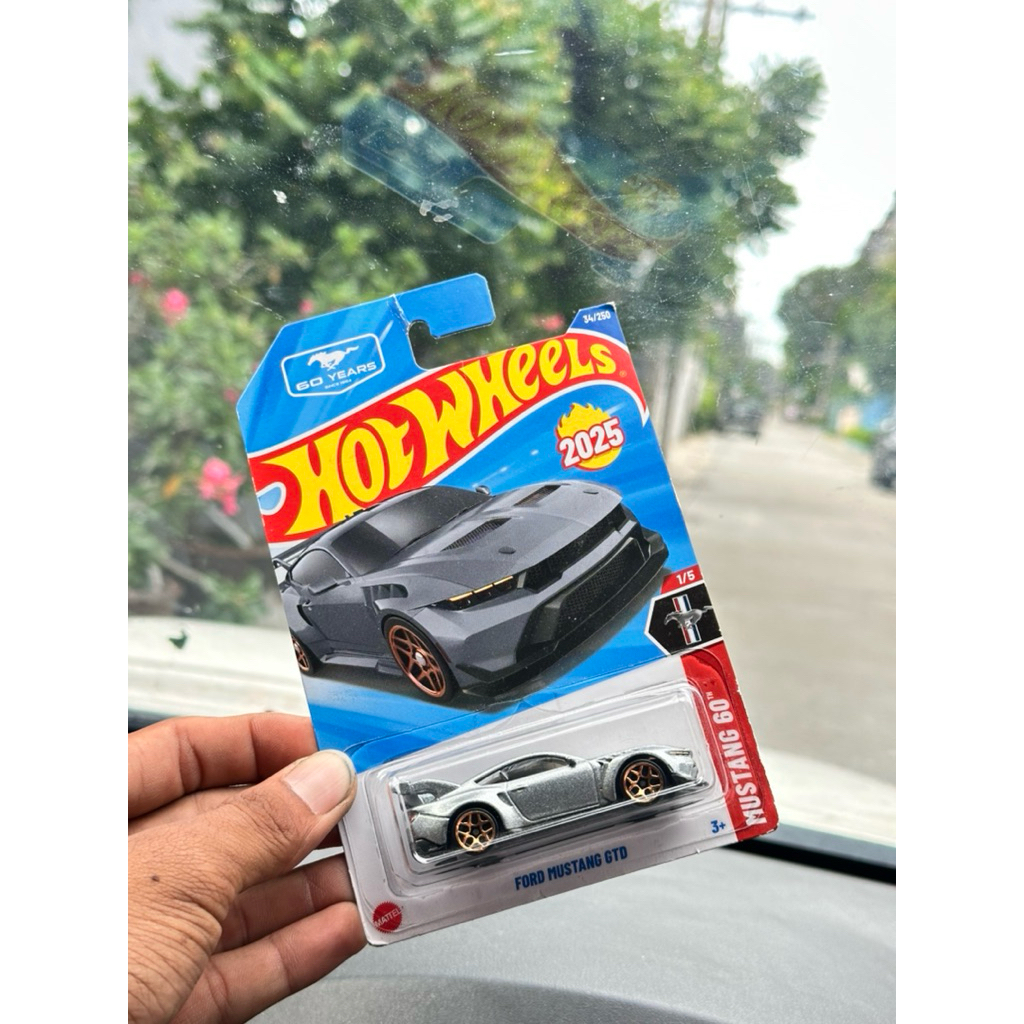FORD MUSTANG GTD HOTWHEELS