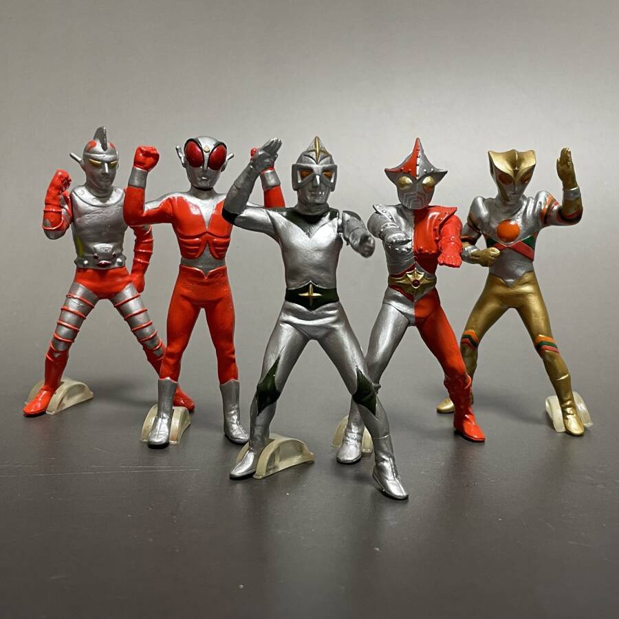 Bandai : Tsuburaya Hero - HG Gashapon EX - Complete 5 types - งานแท้ มือ1 ไม่แกะ ไม่มีใบปิด