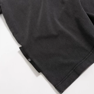 URTHE - เสื้อยืด สีซีด เเขนสั้น รุ่น CEREMONIAL DIFFERENTIATION FADED TEE
