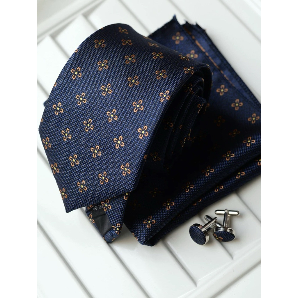 Necktie เซ็ตเนคไท 4 ชิ้น พร้อมกล่องของขวัญ ผู้ชาย ใส่ทำงาน ออกงาน