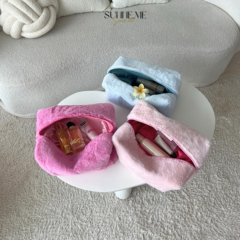 Sunne.me XXL Fluffy Pouch กระเป๋าเครื่องสำอางค์ขนาดใหญ่พิเศษ