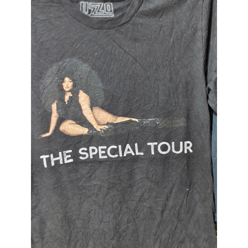 ❤️B00063❤️ lizzo🧵อก40ยาว28" หน้า-หลังทัวร์ เสื้อยืดมือ2 แบรนด์ วินเทจ การ์ตูน วง ลายมันส์ #ยืดสวยนำโ