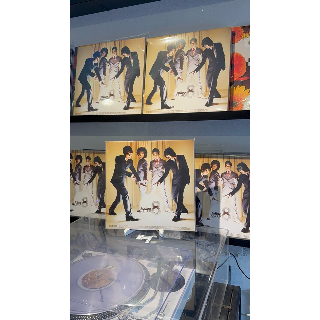 แผ่นเสียง Double Vinyl อัลบั้ม ‘ชุดที่ 8 จงเพราะ’ (2nd Pressing) จาก TATTOO COLOUR