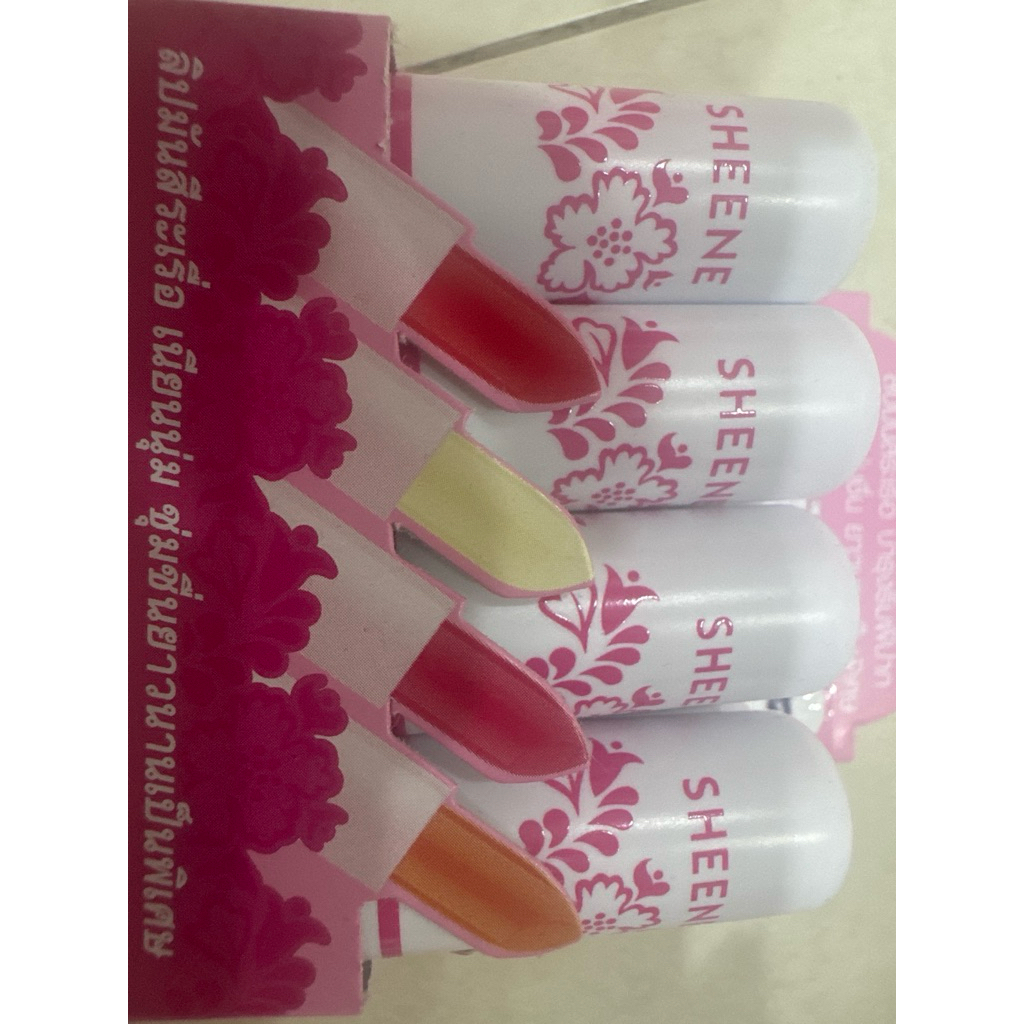 SHEENE MOISTURIZER LIP