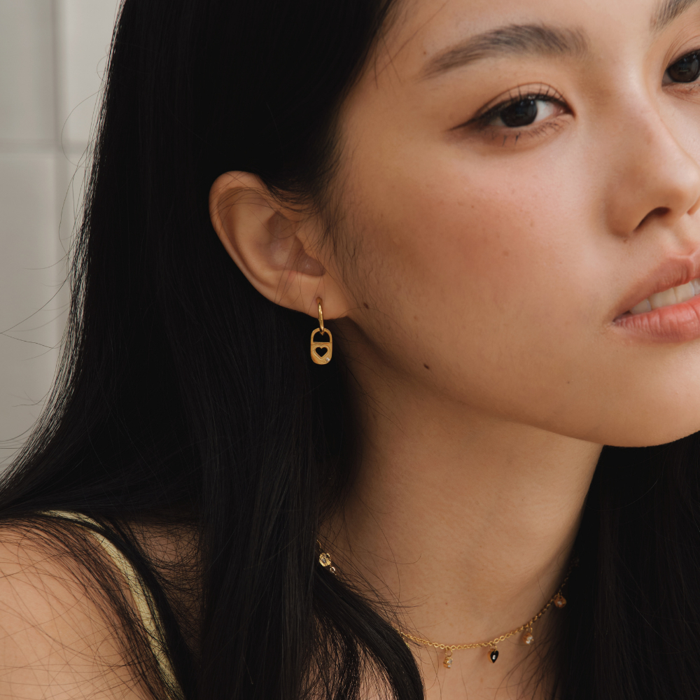 Bemet amina hoop earring ต่างหูห่วงสแตนเลส