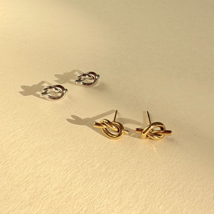 gemin. | #gmnloveknot01 earrings