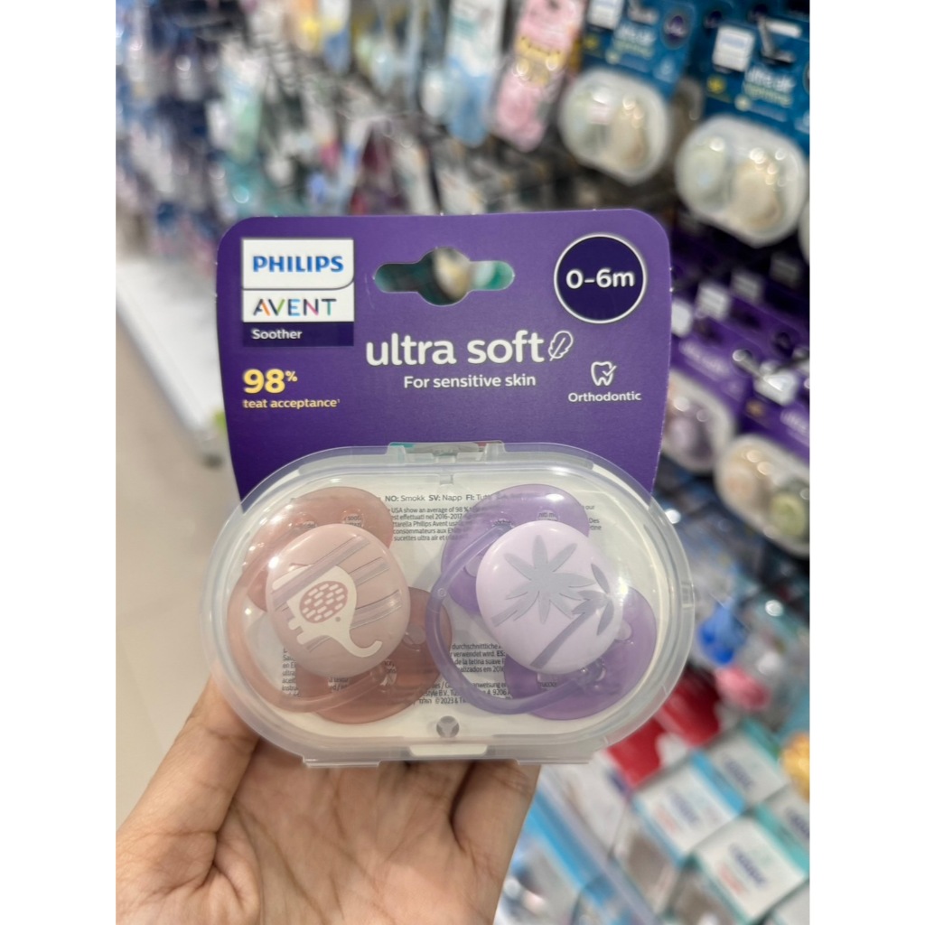 PHILIPS AVENT จุกนมหลอก รุ่น Ultra soft (แพ็คคู่) ผิวสัมผัสนิ่ม ยืดหยุ่นได้ดี
