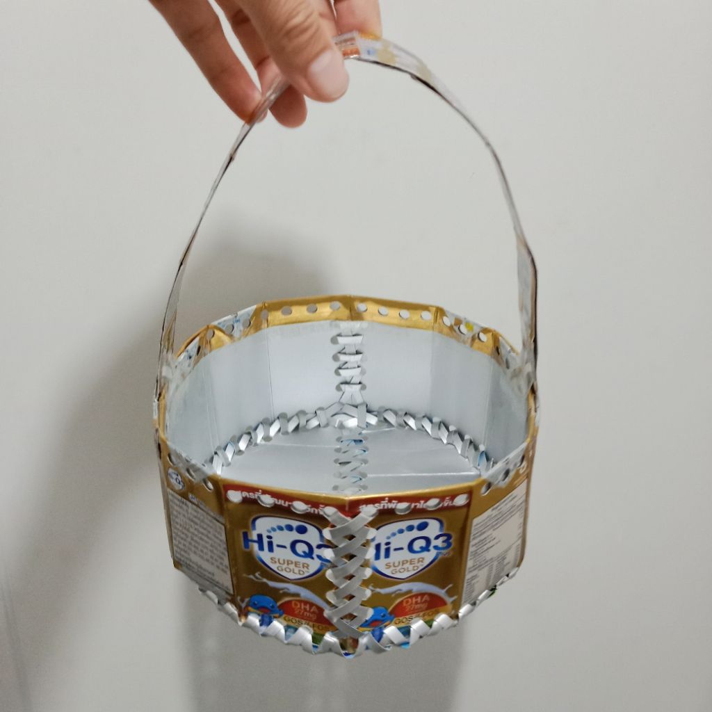 ตะกร้า ทำจากกล่องนม เป็นงานแฮนด์เมด - รูปที่ 4