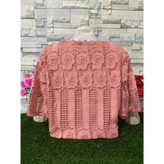 เสื้อลูกไม้สาวอวบ เสื้อลายดอก มีซับในตัว รอบอก 46-52 นิ้ว รุ่น4616-5216