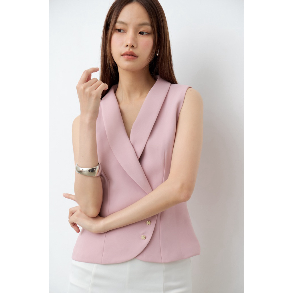 GALUM V เสื้อ Vest รุ่น Clover series (สี: Milk Pink)