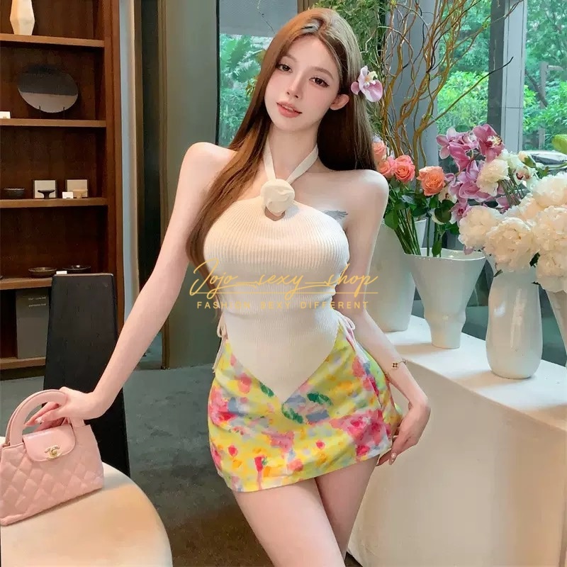เสื้อไหมพรม โชว์ไหล่ ผูกคอ ดอกไม้สามมิติ เชือกข้างปรับได้ รูปที่ 3