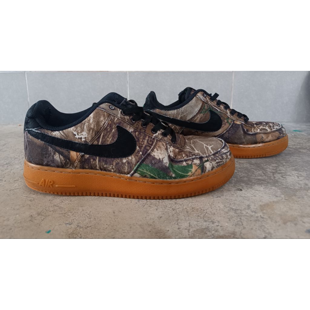 รองเท้ามือสอง Nike  AF1 (limited) แท้ 100%สภาพ 98% Size 42/26.5 cms**ส่งด่วน