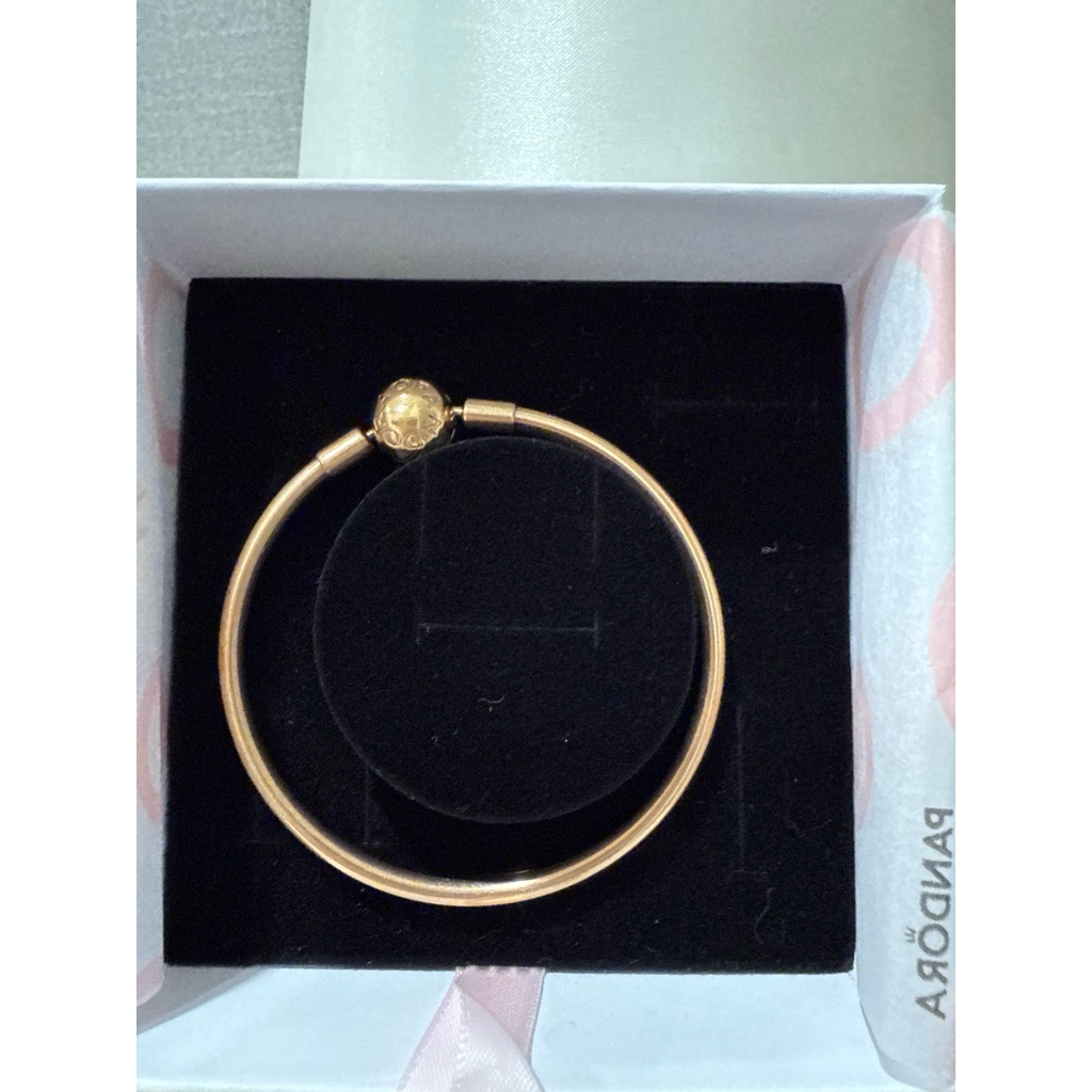 Pandora Moments Bangle สี rose ขนาด 17cm ของแท้ซื้อจากshop อุปกรณ์กล่องครบ
