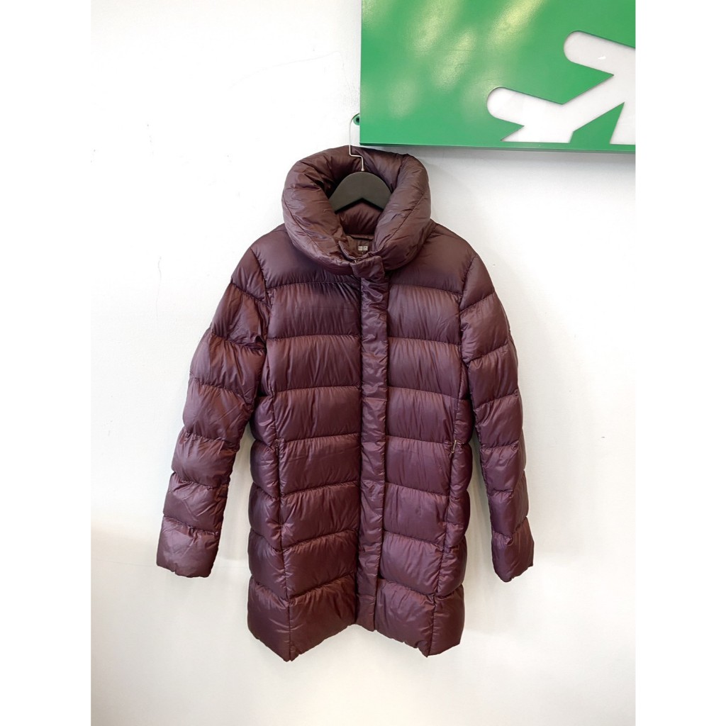 เสื้อขนเป็ดมือสอง แบรนด์   'UNIQLO สีม่วง