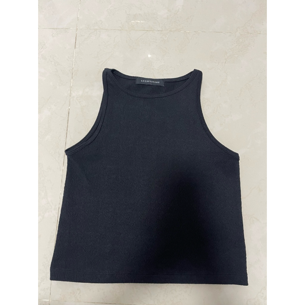ส่งต่อ/ เสื้อกล้าม Loonny สีดำ
