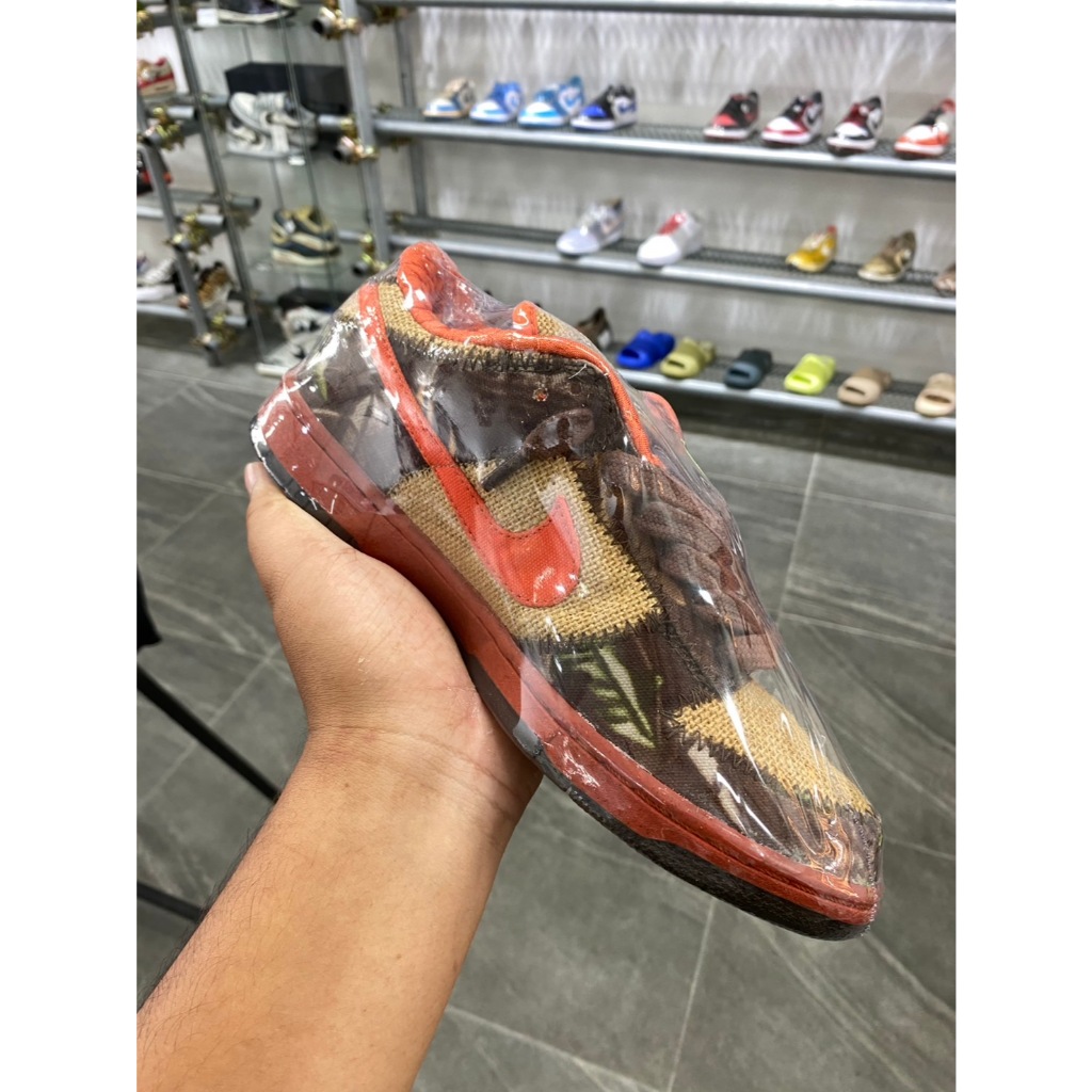 NIKE SB DUNK LOW REESE FORBES HUNTER