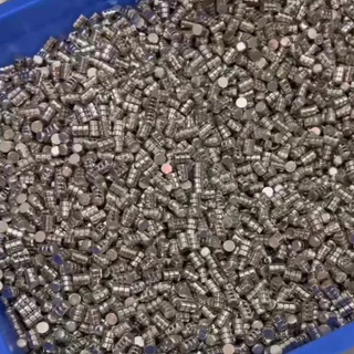 ถ่านกระดุม LR44/AG13 LR41/AG3 แพ็ค 3 ก้อน 4.5V (1 แพ็คมี 3 ก้อน สามารถแกะแบ่งเพื่อใช้งาน 1.5V ได้)
