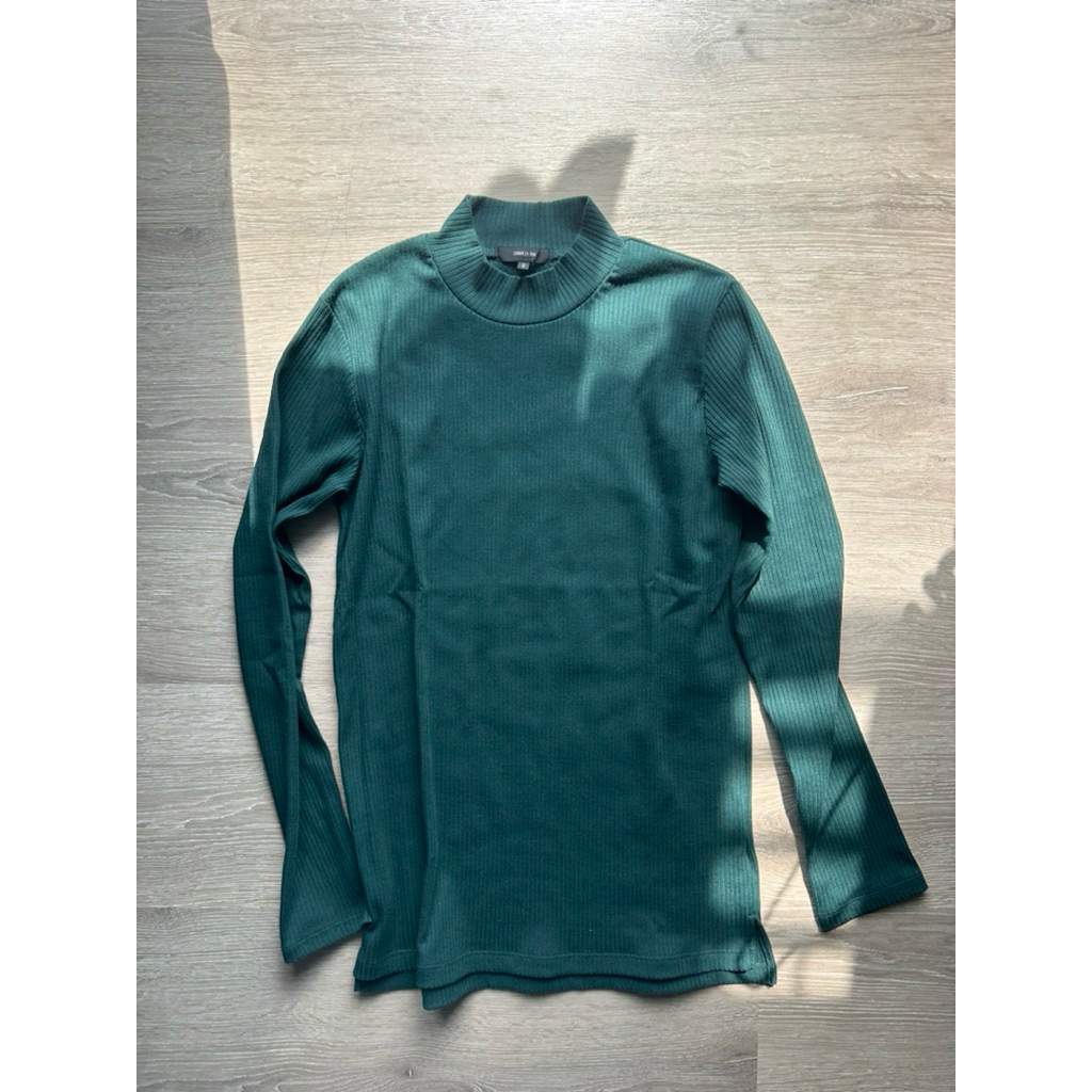 เสื้อยืดผ้าร่อง คอปีน Comme Ca Ism สีเขียว ไซส์ 9