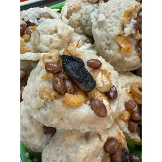 ขนมผักกาด(ไชเทาก้วย) มีเห็ดหอม กุ้งแห้งและถั่ว 2 รสชาติ ไชเท…