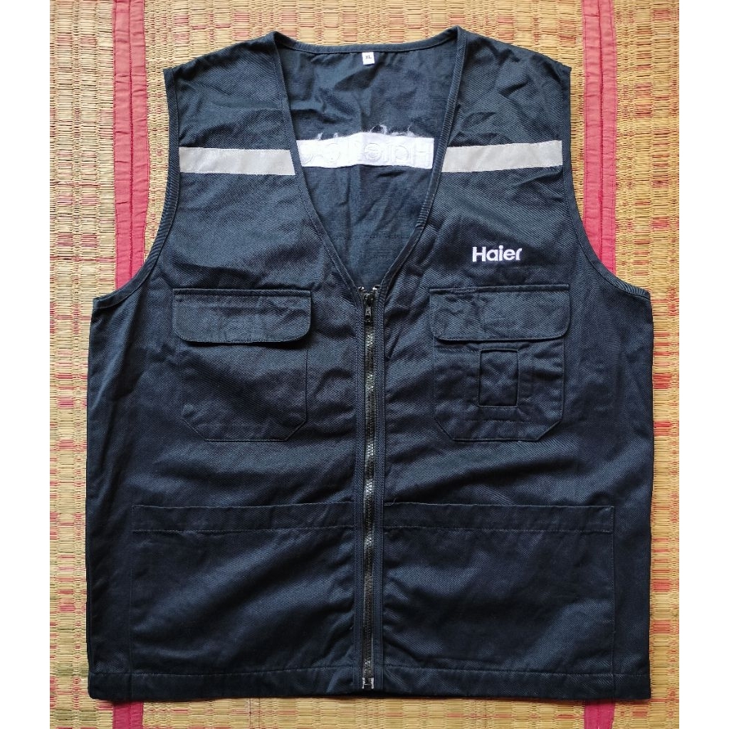 เสื้อเซอร์วิส แอร์ Haier