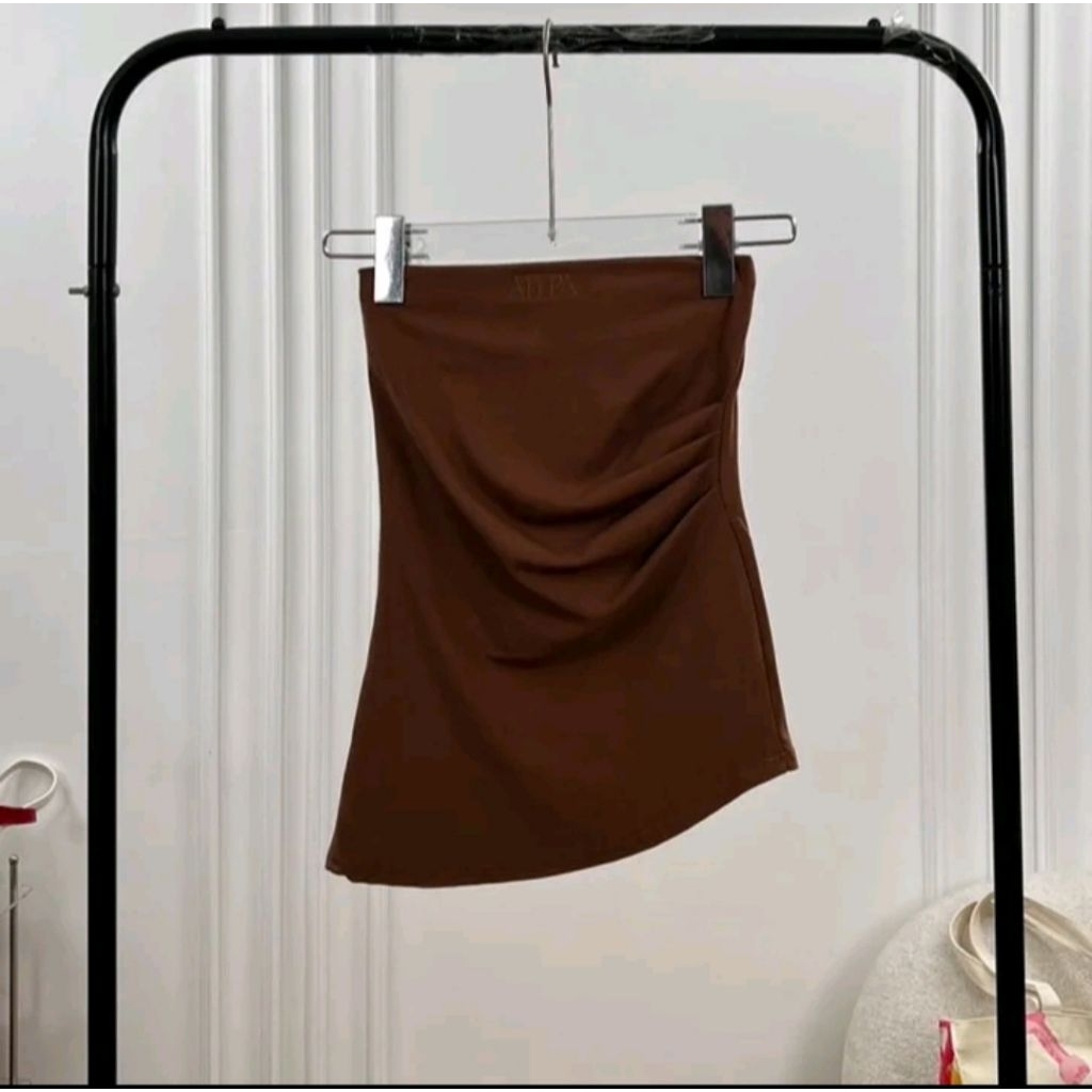 มือสอง📌เสื้อเกาะอก Atipa