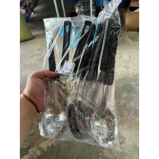 ทัพพีจีน ยาว 27 ซม. ด้ามคละสีและด้ามสีดำ แพ็กละ 12 ชิ้น