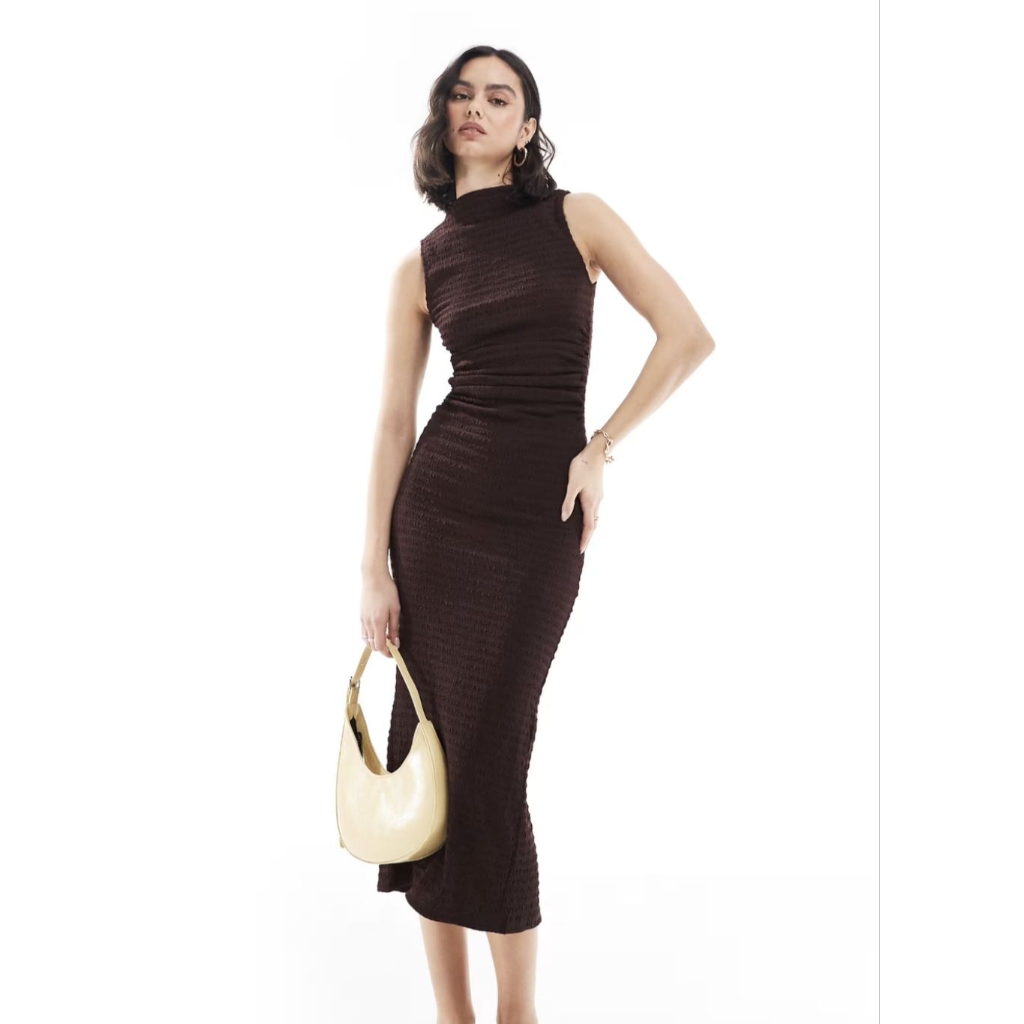 Bershka fitted textured dress เดรสยาว  แขนกุด คอปีน สีน้ำตาล,XL
