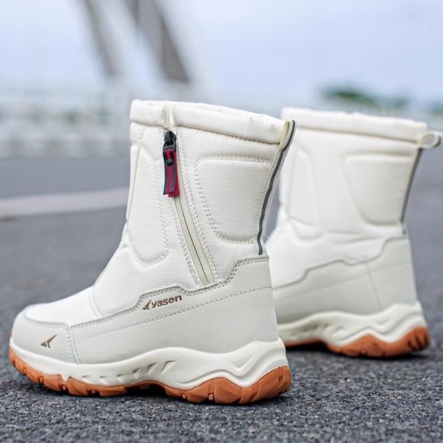 Crazy Snow รองเท้าบูทบุขนกันหนาว รุ่น blizzard bound boots สีขาว ดีไซน์คลาสสิก กันลื่น สำหรับฤดูหนาว