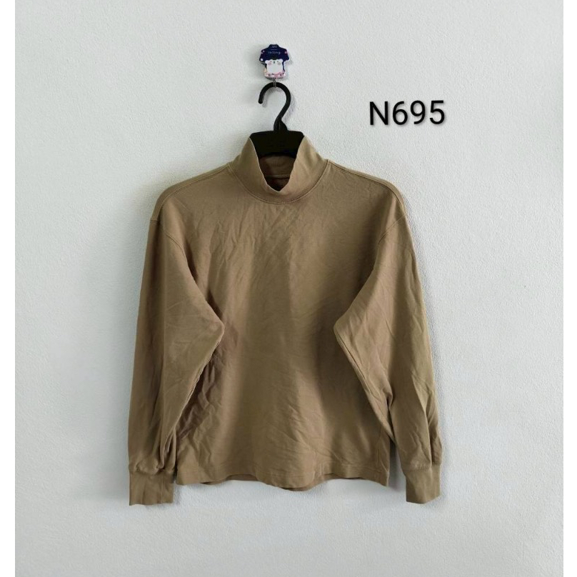 M(ญ) Heattech U collection (N695) แบรนด์ uniqlo ยูนิโคล่ รุ่นผ้าพรีเมียม