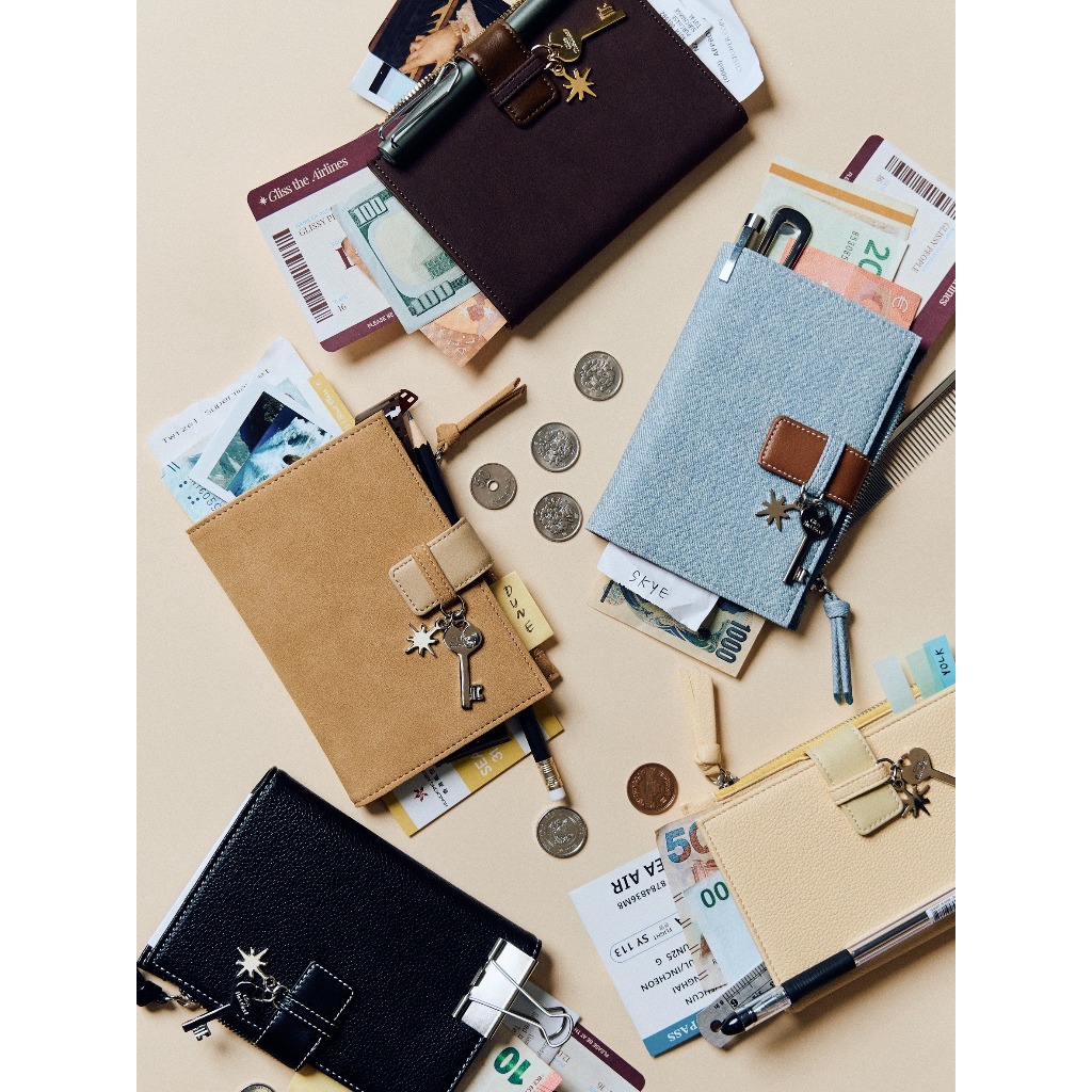 GLISS – G*LOBAL PASSPORT HOLDER กระเป๋าใส่พาสปอร์ต