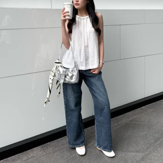 SOPHIA TOP | เสื้อแขนกุด คอเปีย ผ้าลายอัดยับ สวยหรู ดูแพง และใส่สบายมาก