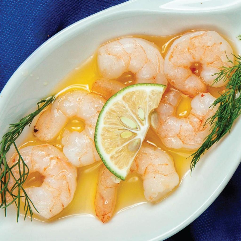 Qfresh กุ้งขาวผ่าหลังถอดหางแช่เยือกแข็ง 500 กรัม (21-25 ตัว/กก.)