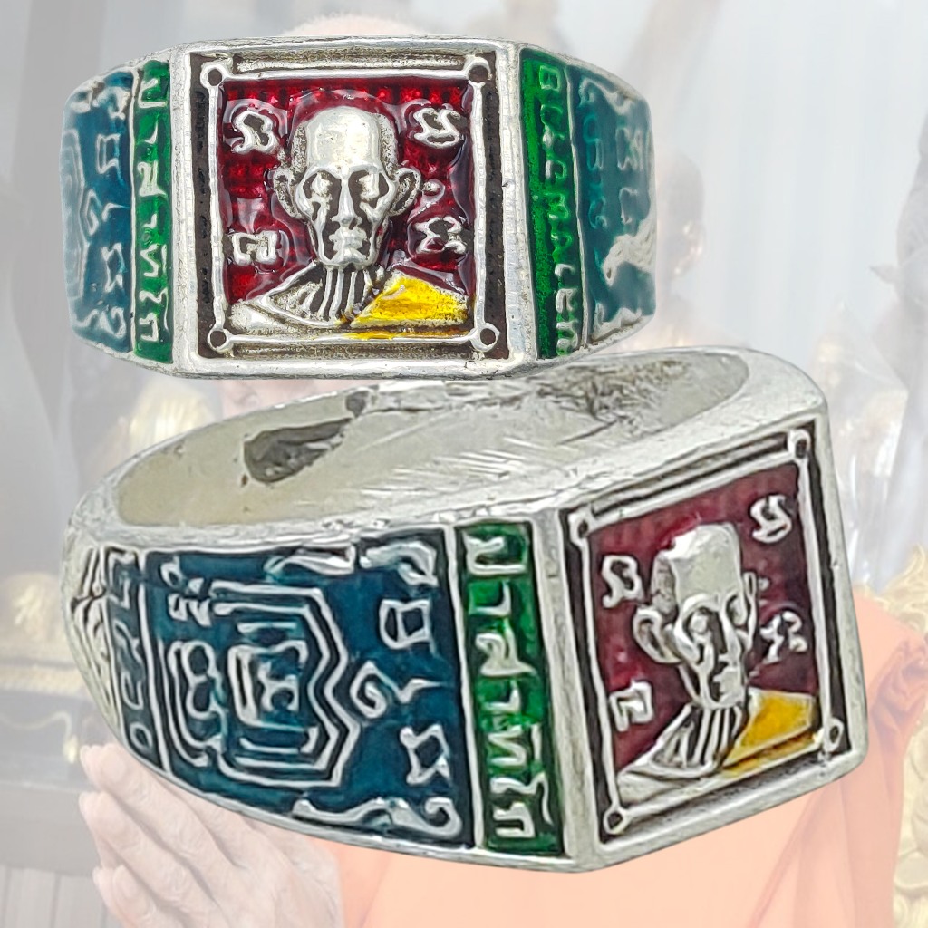 แหวน หลวงพ่อรวย รุ่นรวยพญาไก่ ปี 2560  วัดตะโก จ.พระนครศรีอยุธยา เสาร์5 ลงยาเขียว