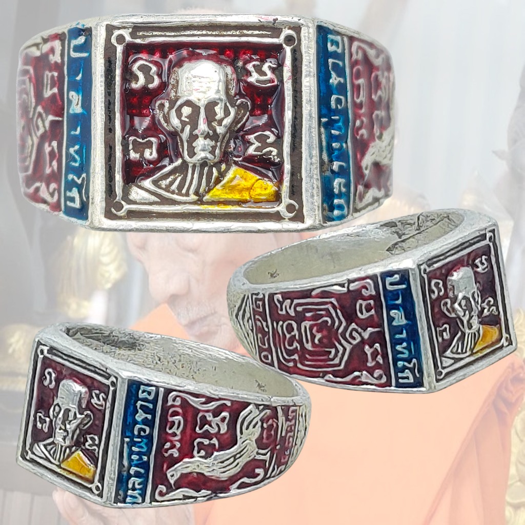 แหวน หลวงพ่อรวย รุ่นรวยพญาไก่ ปี 2560  วัดตะโก จ.พระนครศรีอยุธยา เสาร์5 ลงยาแดง