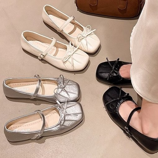 รองเท้าแมรี่เจนหัวเหลี่ยมสีเงิน รองเท้าแมรี่เจนโบว์แฟชั่นสำหรับผู้หญิง สวมใส่สบายและไม่ลื่น