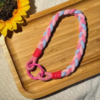 สายคล้องโทรศัพท์มือถือ พวงกุญแจเชือกถัก พร้อมห่วง 14 cm. diy