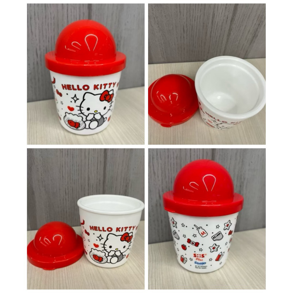 ถ้วยน้ำพลาสติก พร้อมฝาปิด ขนาดจุ 9oz(356ml)อุณหภูิมได้ถึง 90 c Hello Kitty ใหม่
