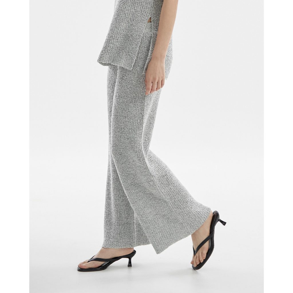 knitCircle - CLOUD Trousers (3 สี) กางเกงขายาวถักไหมพรม เอวยางยืด ลายทอ Rib มี Texture จากเส้นด้ายชนิดพิเศษ เนื้อผ้าฟู