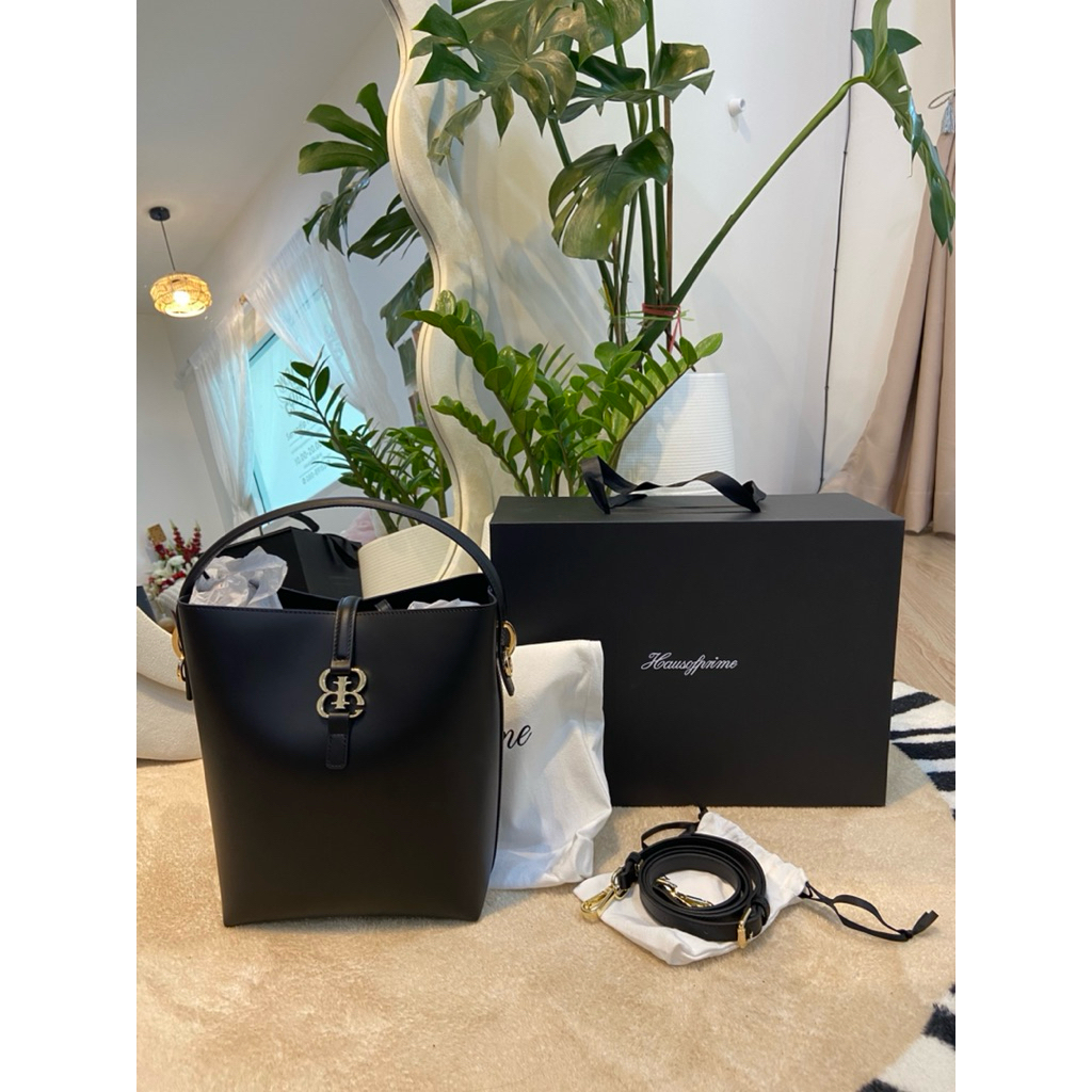 กระเป๋า AMORE LUXE EVERYDAY HANDBAG ของแท้