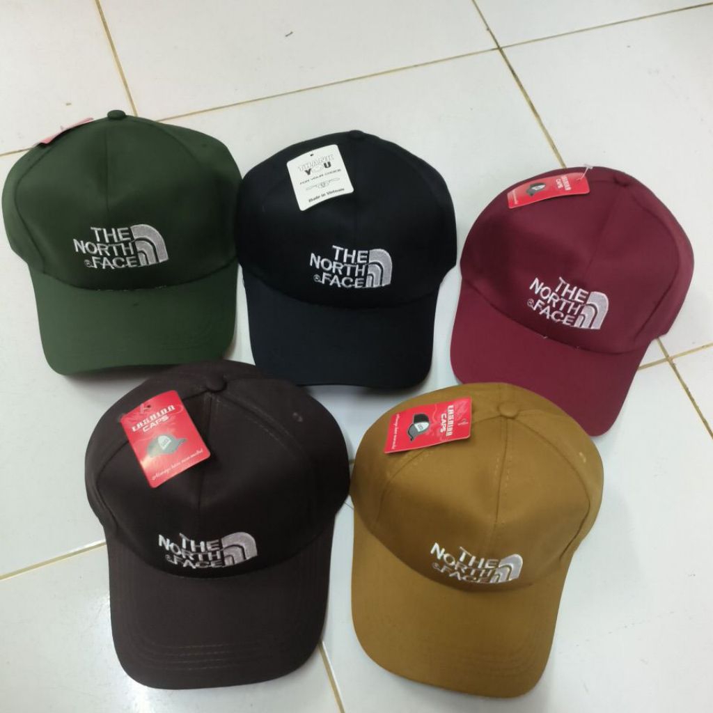 หมวกแก๊ปราคาถูก มีราคาส่ง ซื้อ 10ใบแถมให้ 2ใบ♥️ ชายหญิงใส่ได้ใส่สบาย