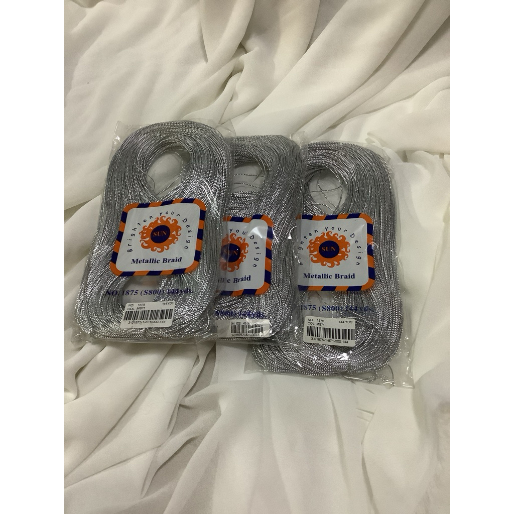 เชือกเมทัลลิค Metallic Braid No.1875 (S800) เส้นเล็ก สีเงิน MS71  144yds.
