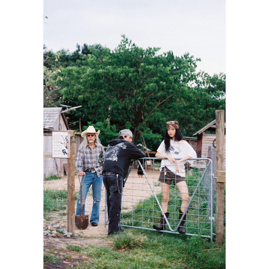 Thumbnail 7