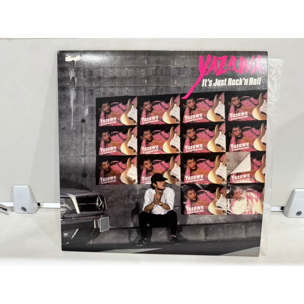 1LP Vinyl Records แผ่นเสียงไวนิล  It's Just Rock'n Roll    (J18B122)